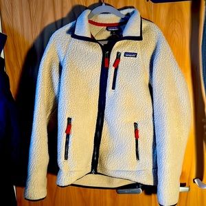 Patagonia off white fleece | light weight | Size Medium